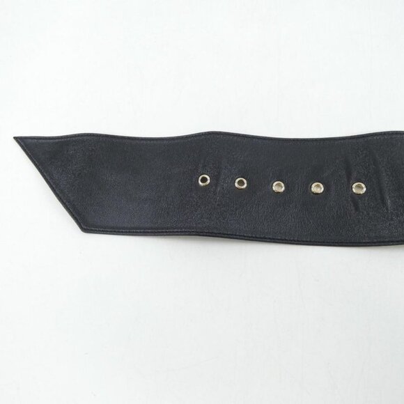 Chanel Leather Black main image 2